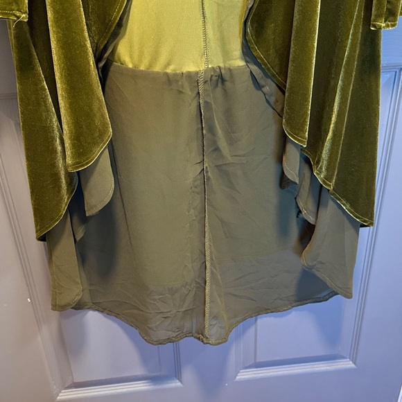 Olive Green Velvet Women's Jacket - Picture 5 of 5